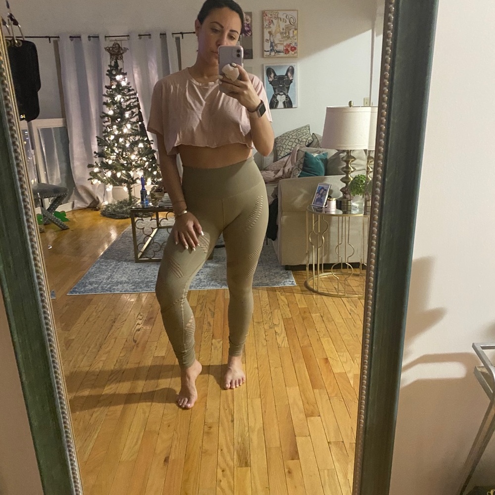 Alo yoga leggings